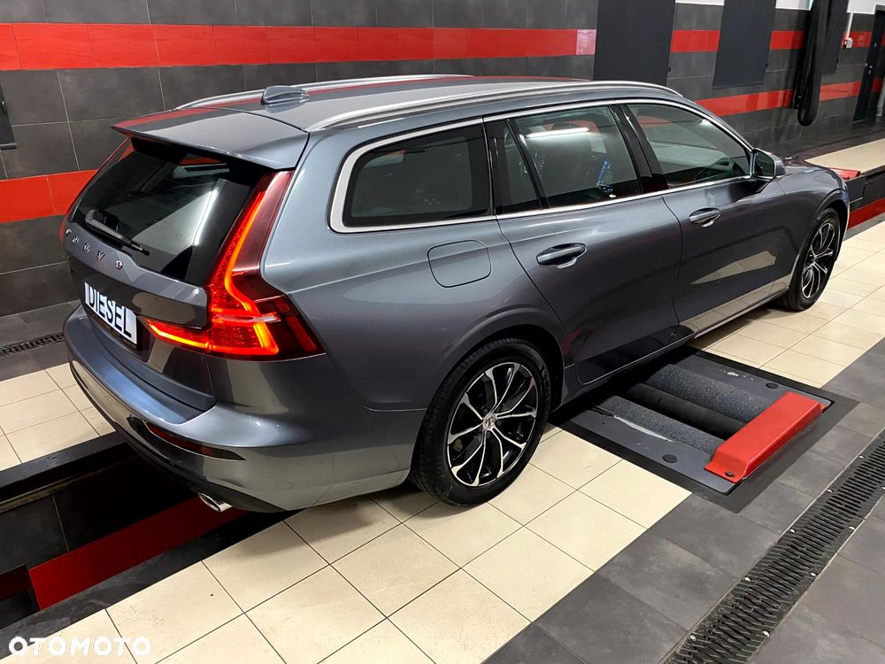 Volvo V60 D3 Momentum - 13