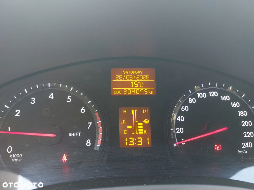 Toyota Avensis 1.8 Comfort - 7