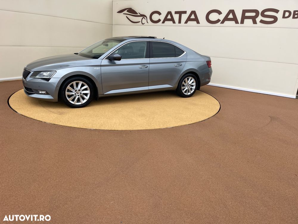 Skoda Superb 2.0 TDI 4X4 DSG Style - 5