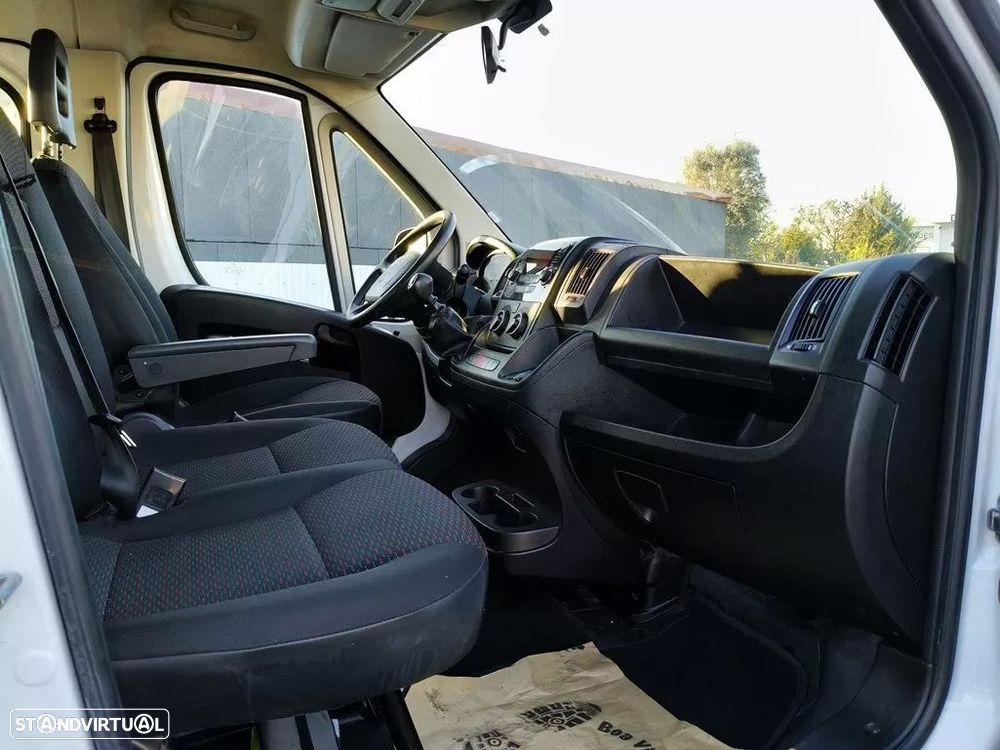 Citroën jumper chassi cabine 2.2 hdi 35 l4 cd - 2