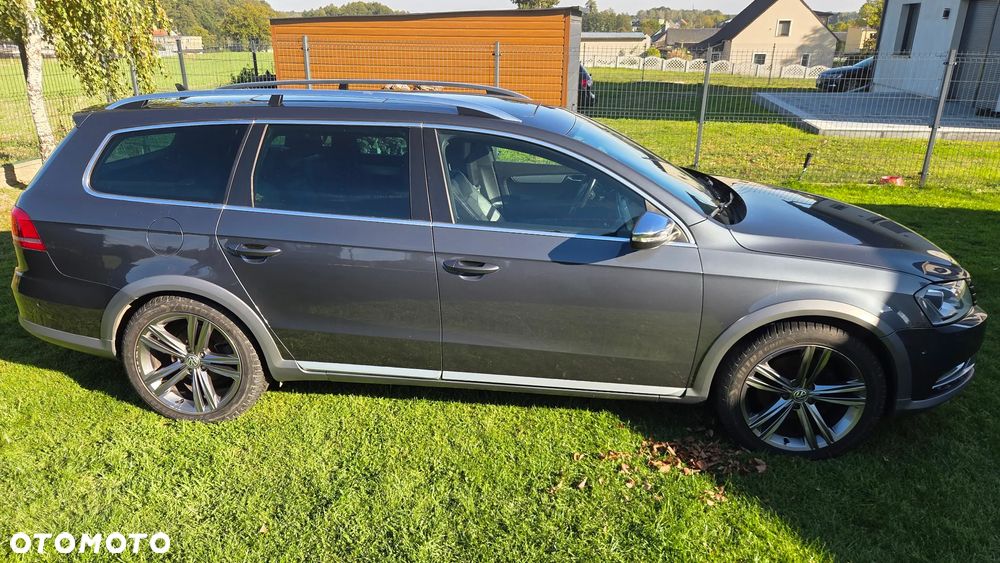 Volkswagen Passat 2.0 TDI 4Motion DSG BlueMotion Tech Highline - 20