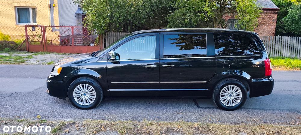 Lancia Voyager - 3