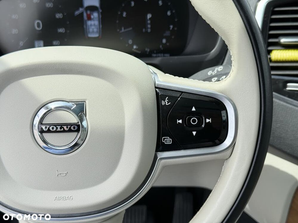 Volvo XC 90 T6 AWD Momentum 7os - 22