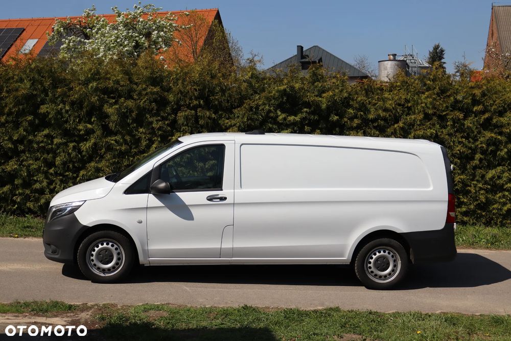 Mercedes-Benz VITO - 10
