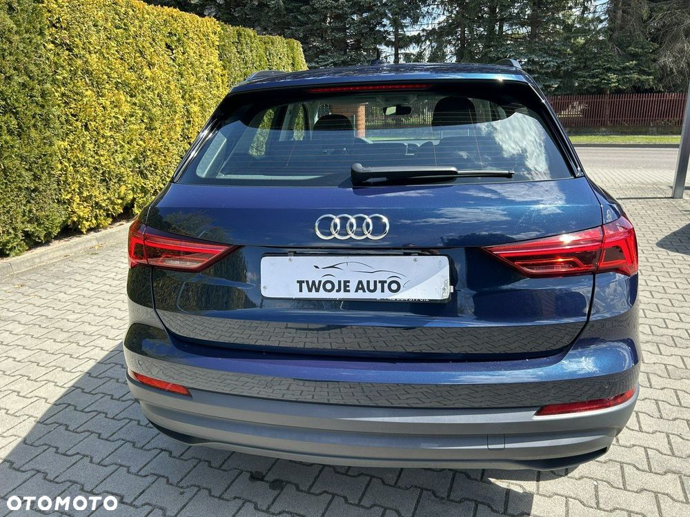 Audi Q3 35 TFSI S tronic - 11