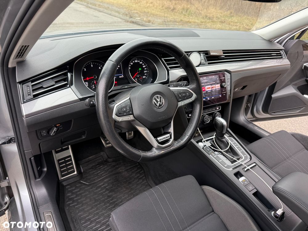 Volkswagen Passat Alltrack 2.0 TDI SCR 4Mot DSG7 - 9