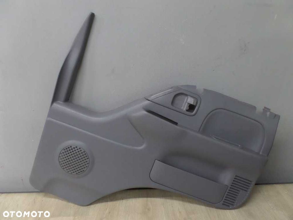 ISUZU NPR NQR NKR TAPICERKA BOCZEK DRZWI PRAWY 897852294 04-07 - 1