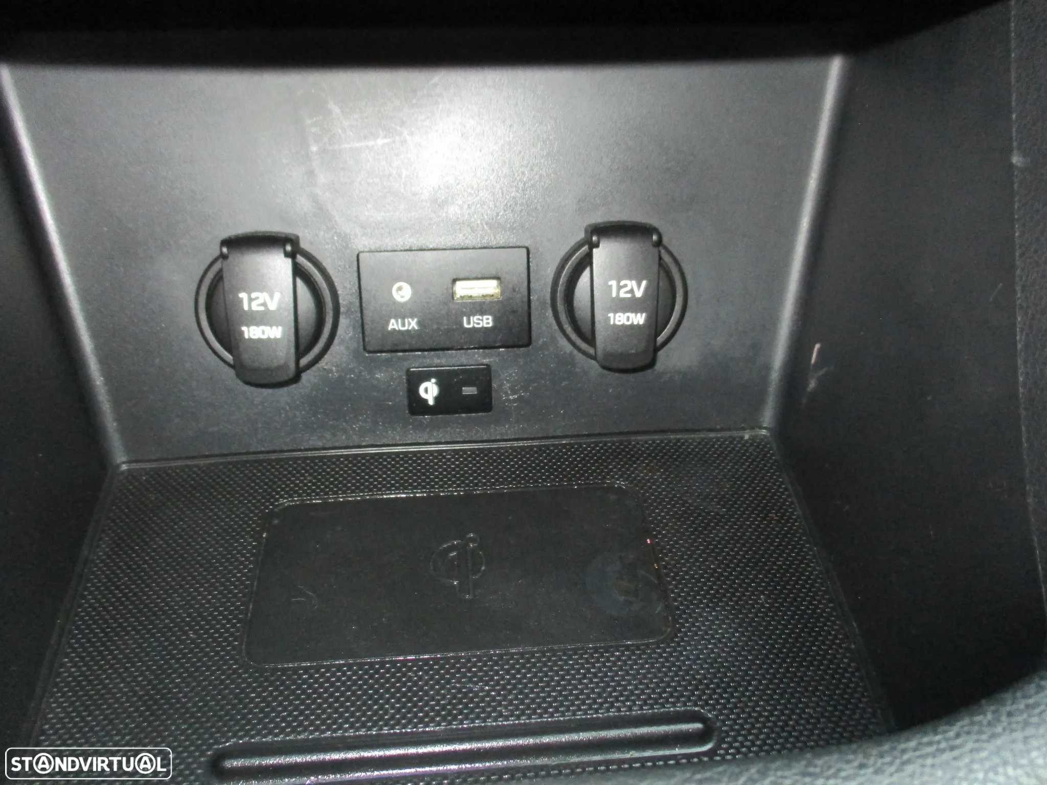 Hyundai i30 1.6 CRDI Comfort+Navi - 17