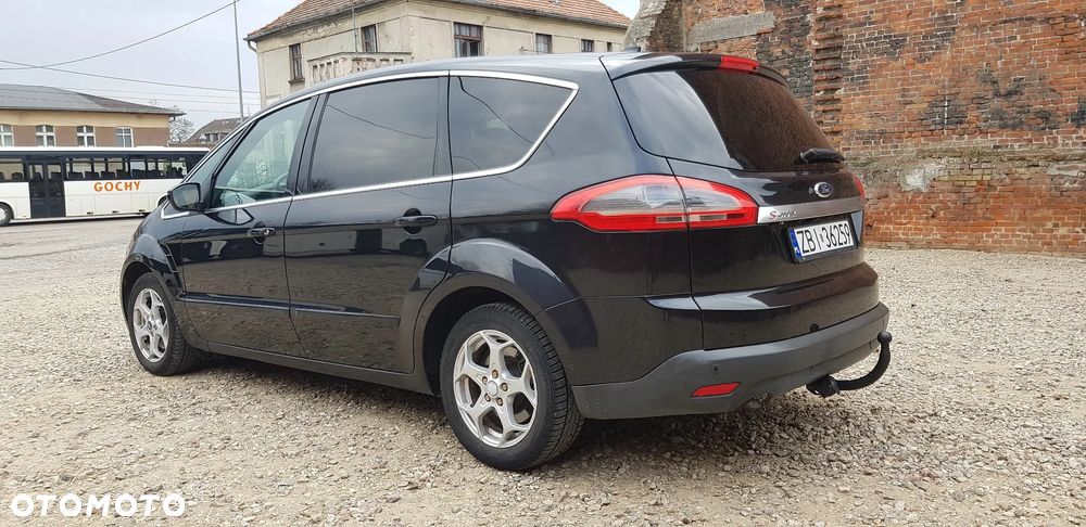 Ford S-Max - 7