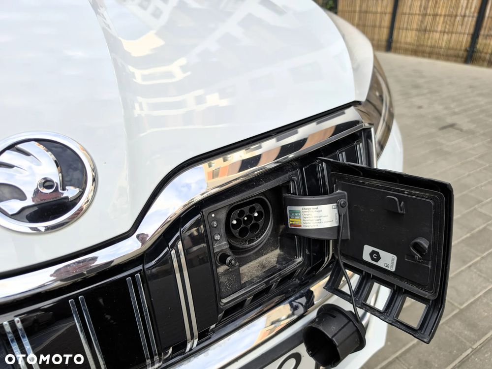 Skoda Superb 1.4 TSI Plug-In Hybrid Style DSG - 37