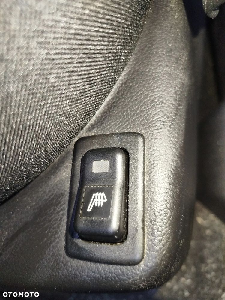 Mazda 2 1.3 MZR Active - 15