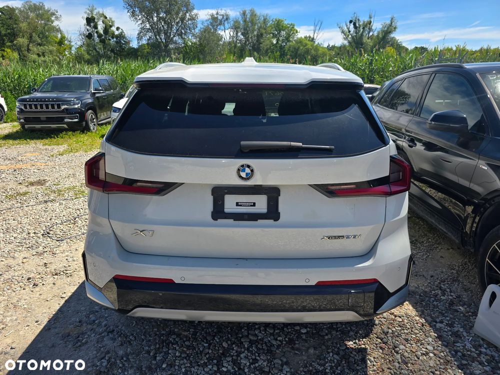 BMW X1 - 5