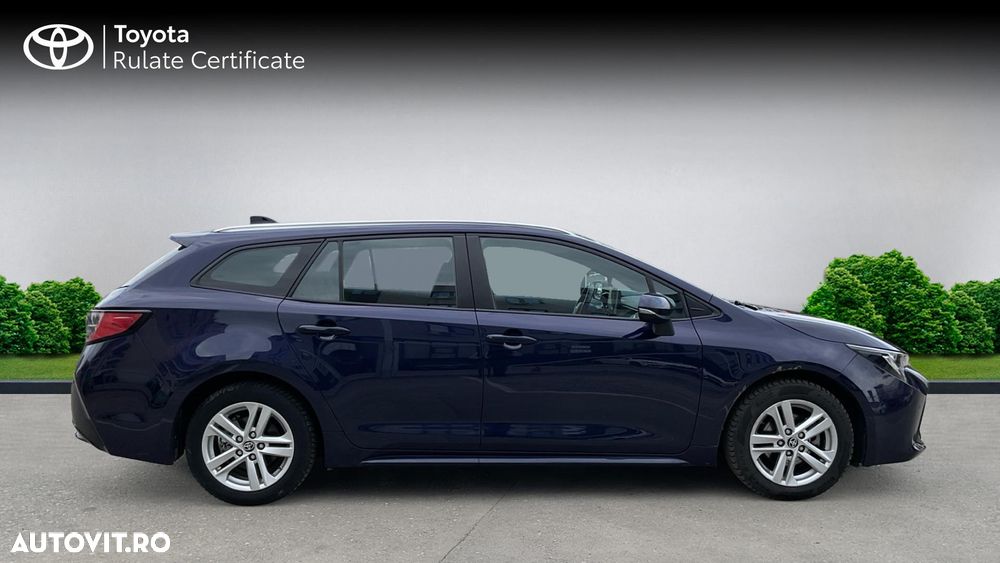 Toyota Corolla 1.8 HSD Business - 7