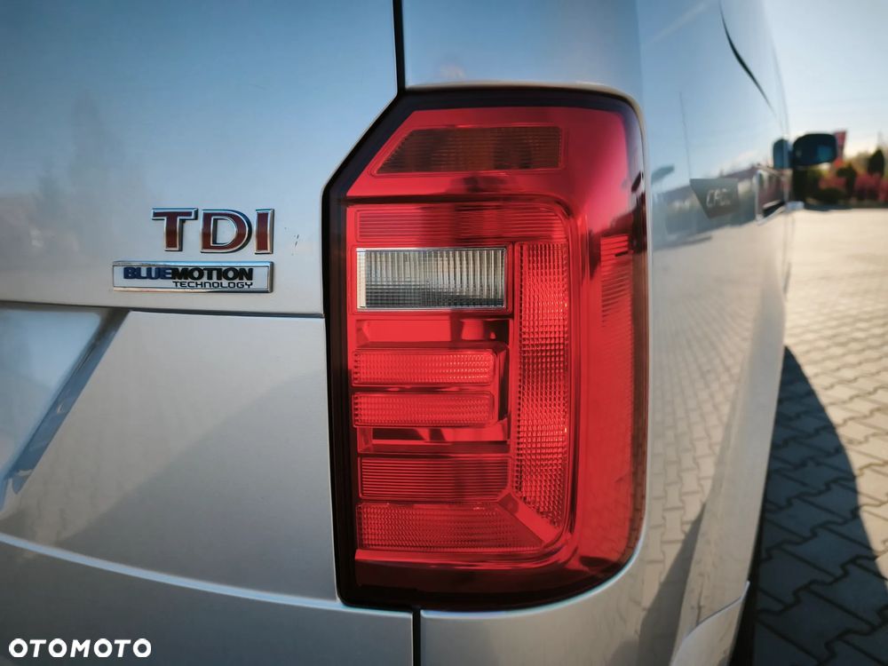 Volkswagen Caddy Maxi 2.0 TDI Comfortline - 13