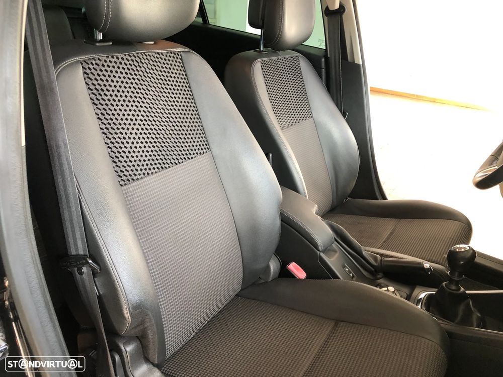Renault Mégane Sport Tourer 1.5 dCi Dynamique S SS - 24
