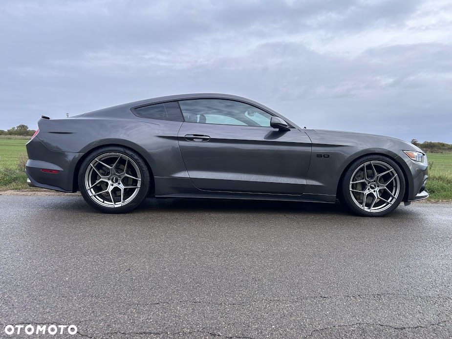 Ford Mustang 5.0 V8 GT - 30
