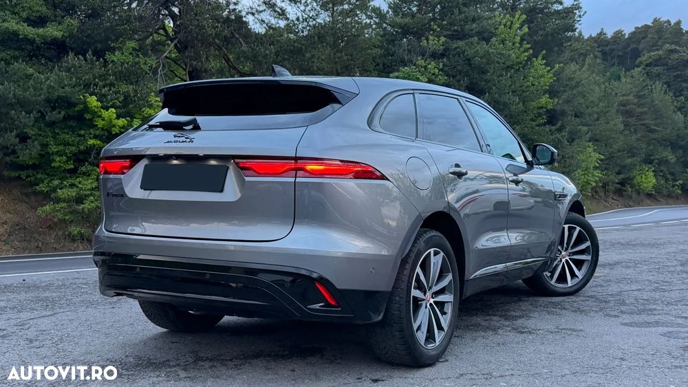 Jaguar F-Pace D200 AWD R-Dynamic SE - 4