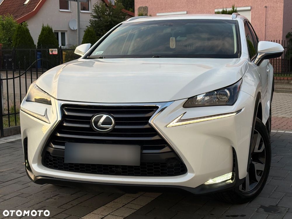 Lexus NX 200t Elite AWD - 11