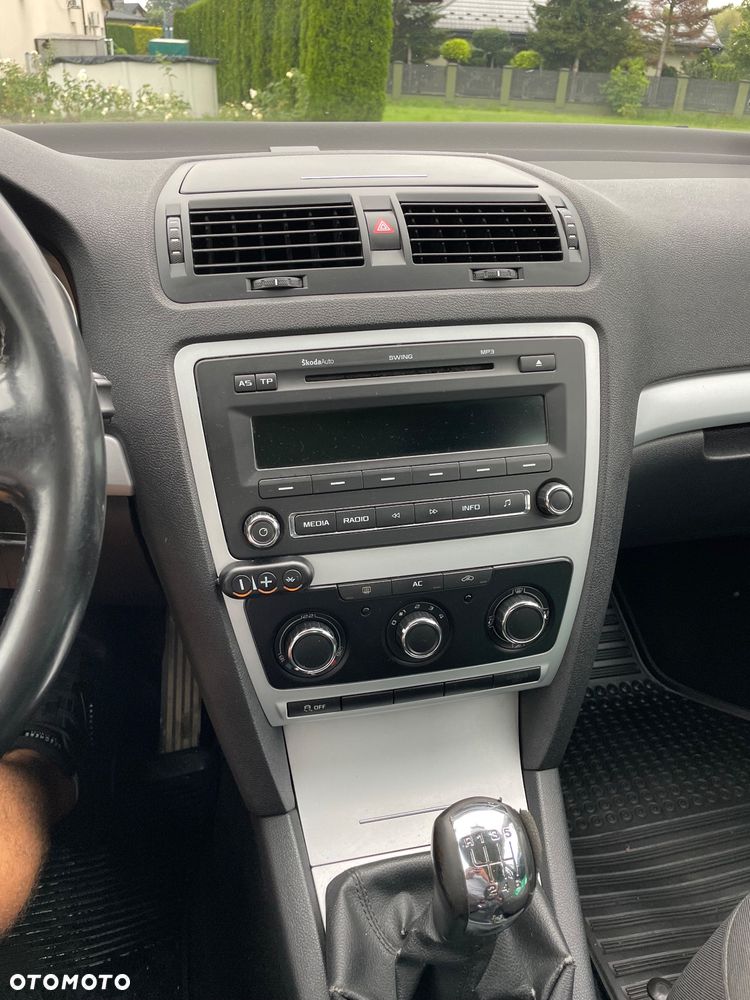 Skoda Octavia 2.0 TDI DPF Ambition - 13