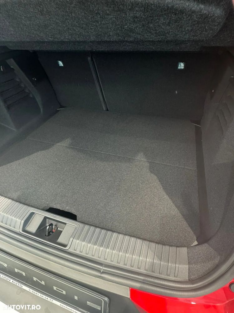 Mitsubishi Grandis - 6