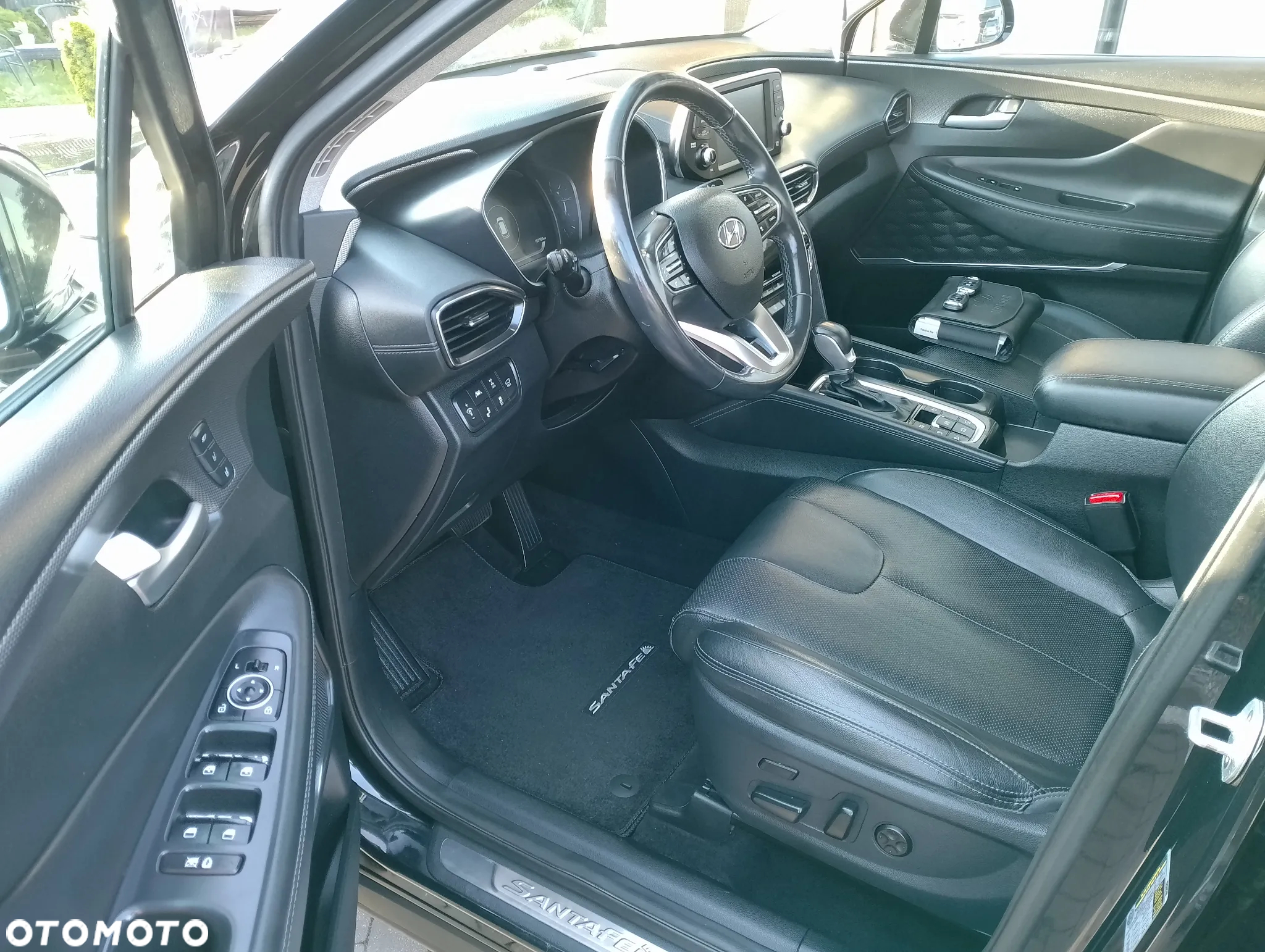Hyundai Santa Fe - 4