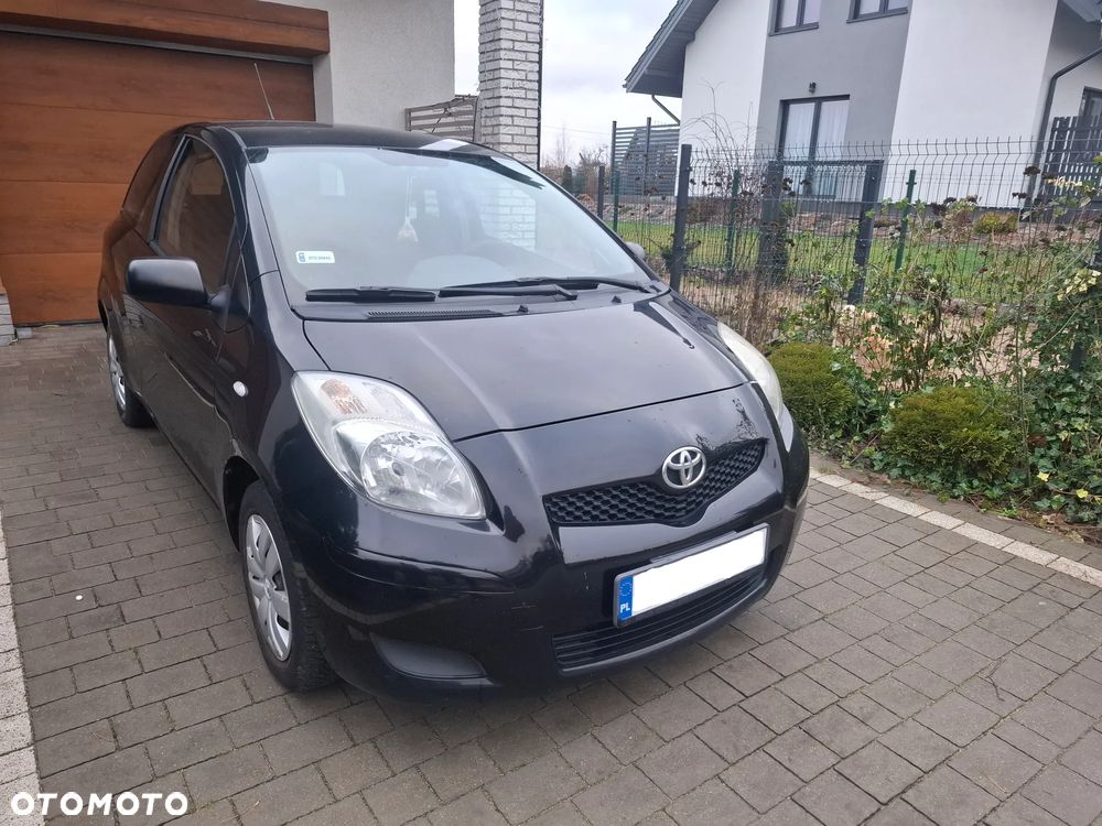 Toyota Yaris - 2