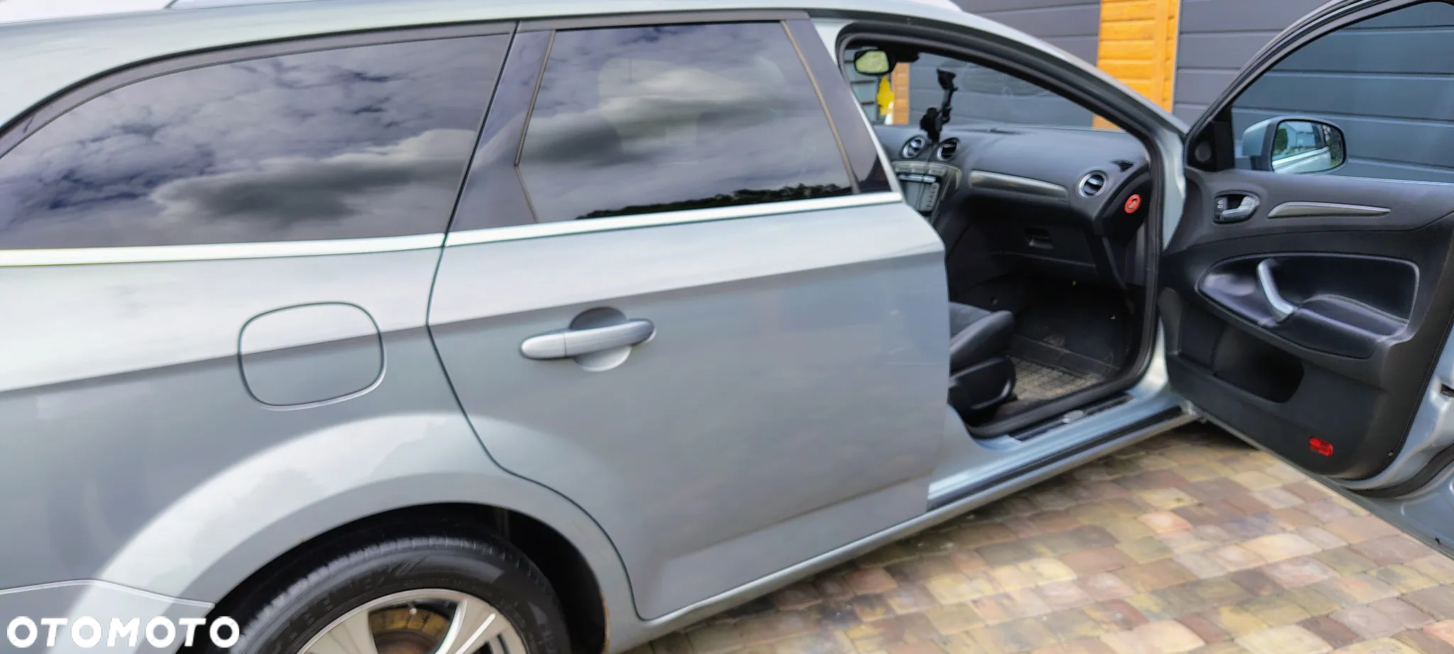 Ford Mondeo 2.0 Titanium - 2