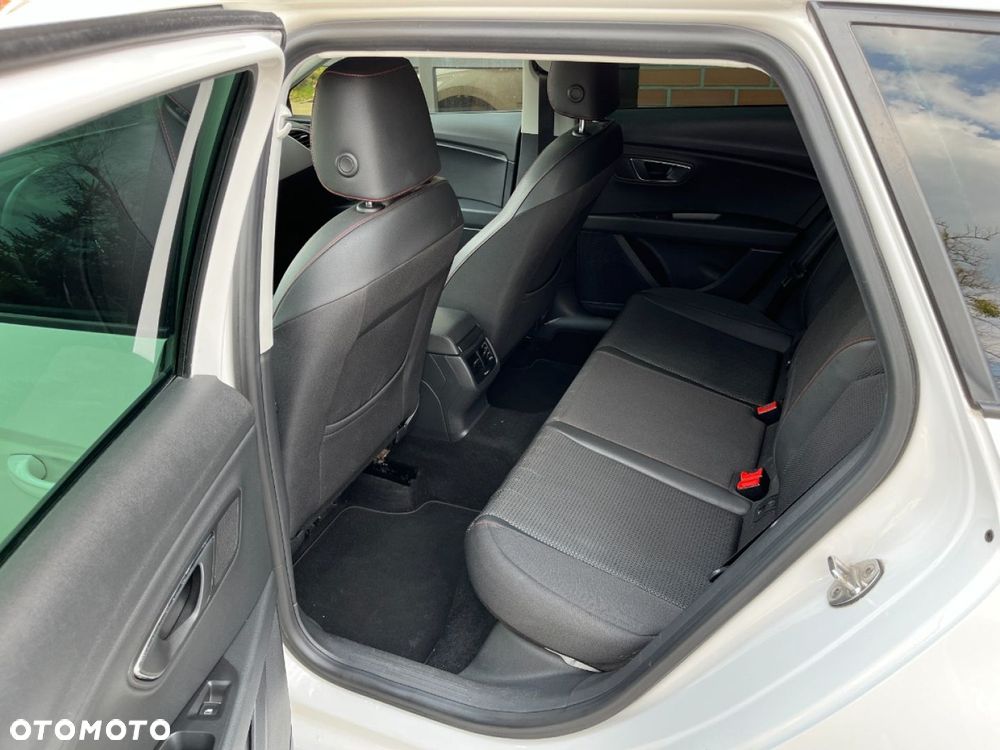 Seat Leon Sportstourer 2.0 TDI DPF DSG FR - 16