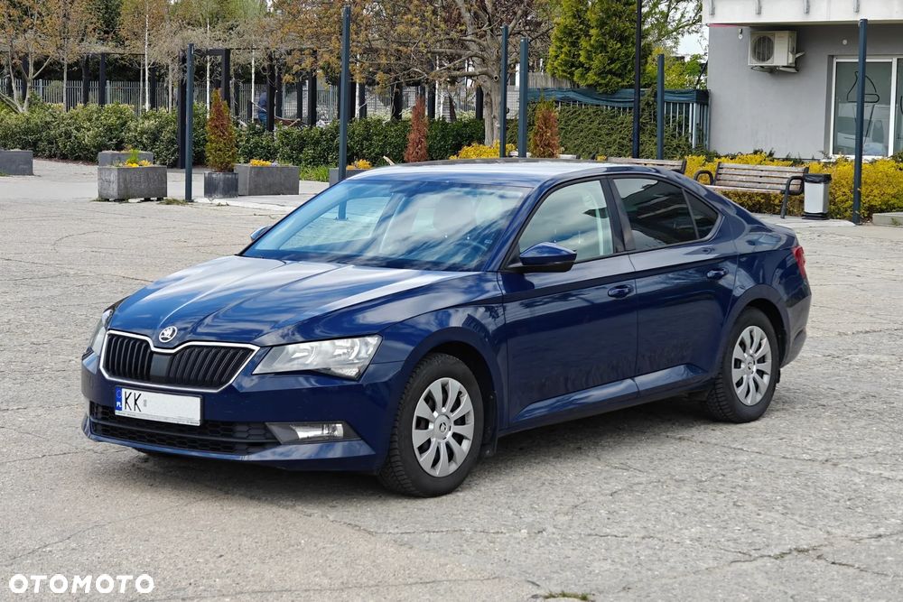 Skoda Superb 2.0 TDI Active - 1
