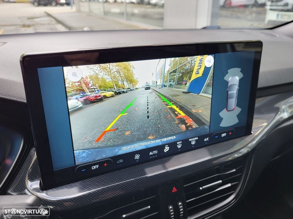 Ford Focus SW 1.0 EcoBoost MHEV ST-Line X - 13