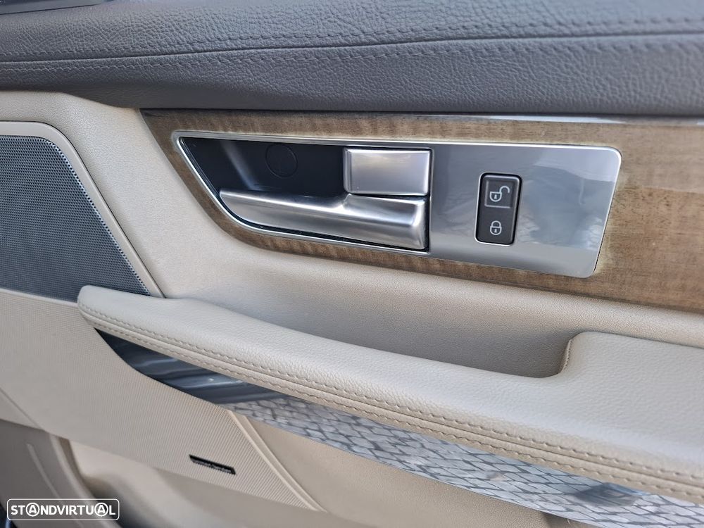 Land Rover Range Rover Sport 3.0 TDV6 HSE - 44