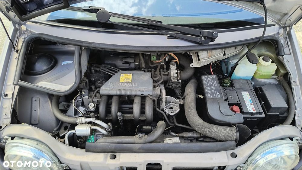 Renault Twingo 1.2 - 8