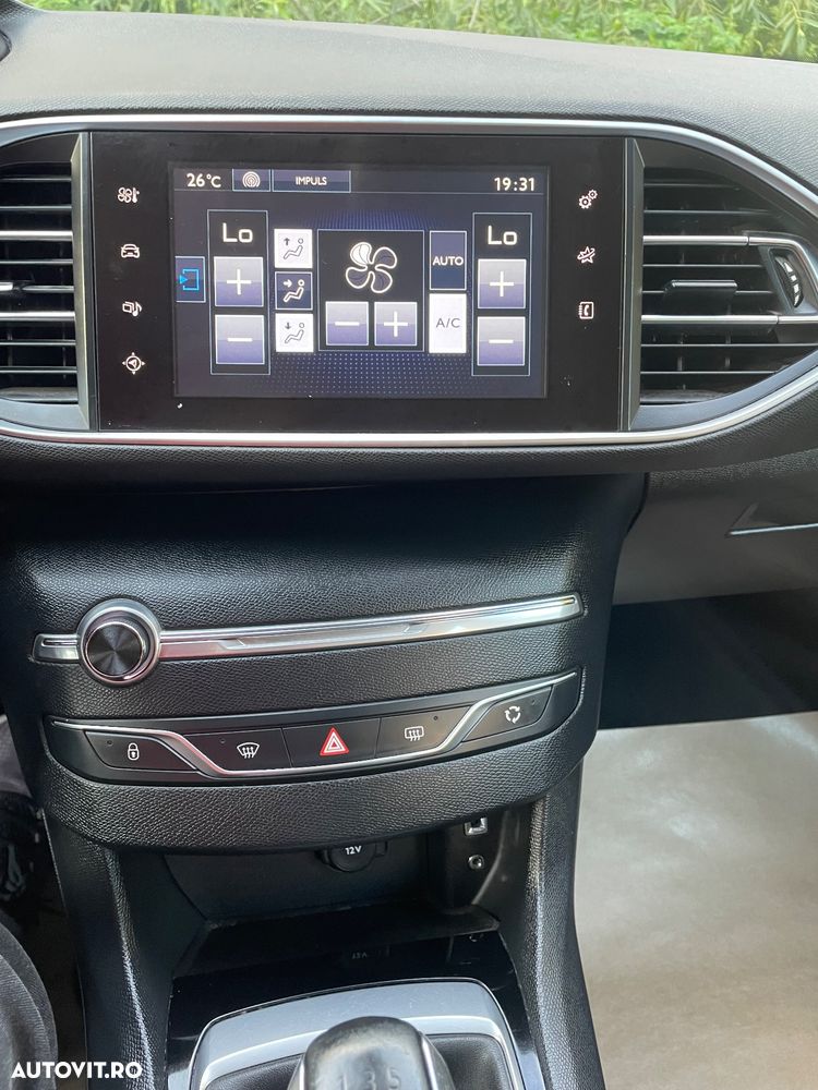 Peugeot 308 e-HDi FAP 115 Stop&Start Access - 23