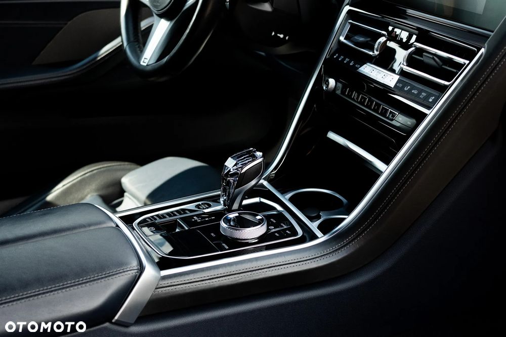 BMW Seria 8 840d xDrive - 15