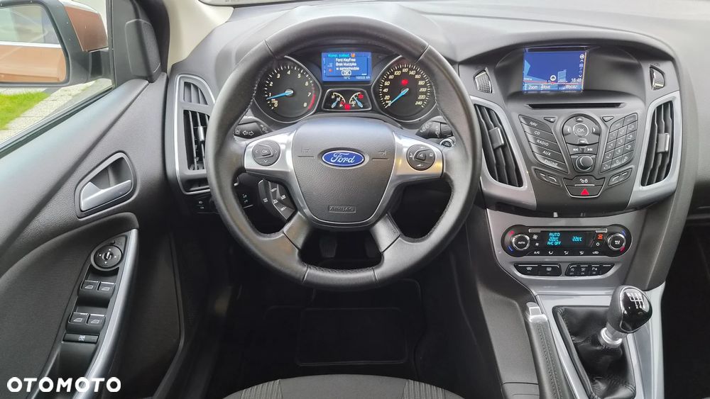 Ford Focus 1.0 EcoBoost STart-Stopp-System TITANIUM - 9