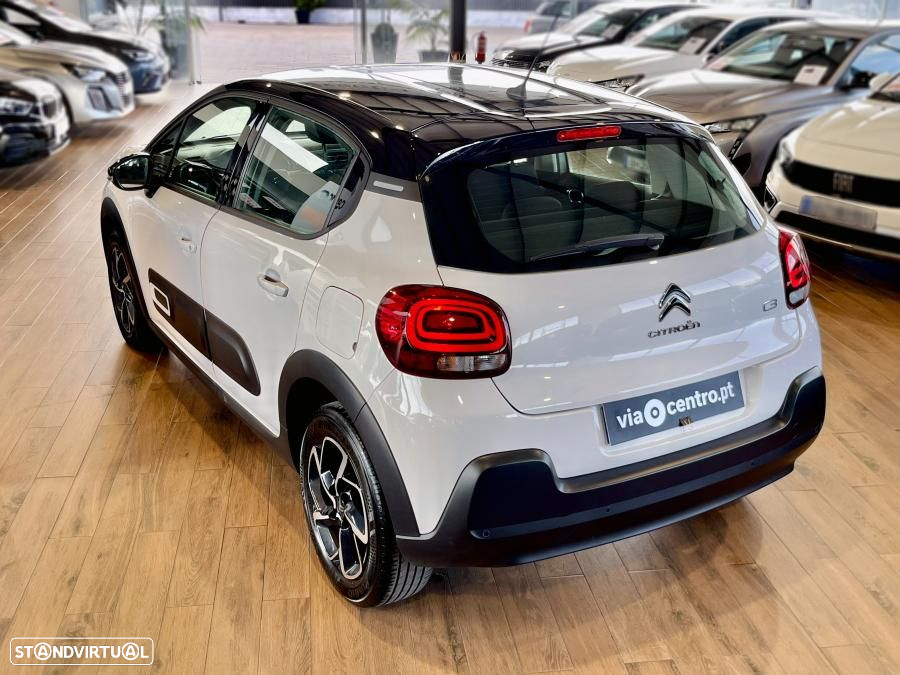 Citroën C3 1.2 PureTech Shine - 2