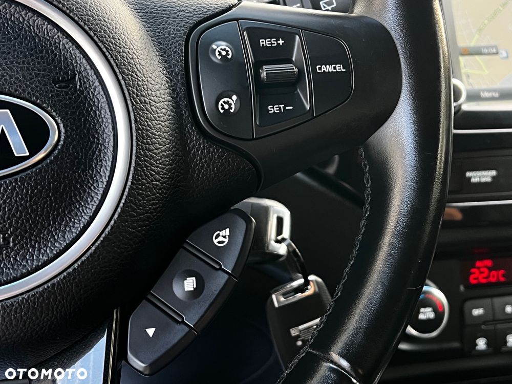 Kia Carens 1.6 GDI XL 7os - 30