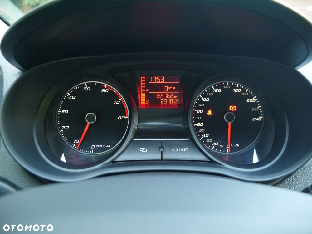 Seat Ibiza 1.4 16V Style Viva - 17