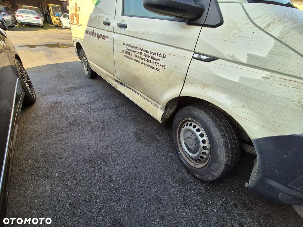 Volkswagen Transporter T6 - 25