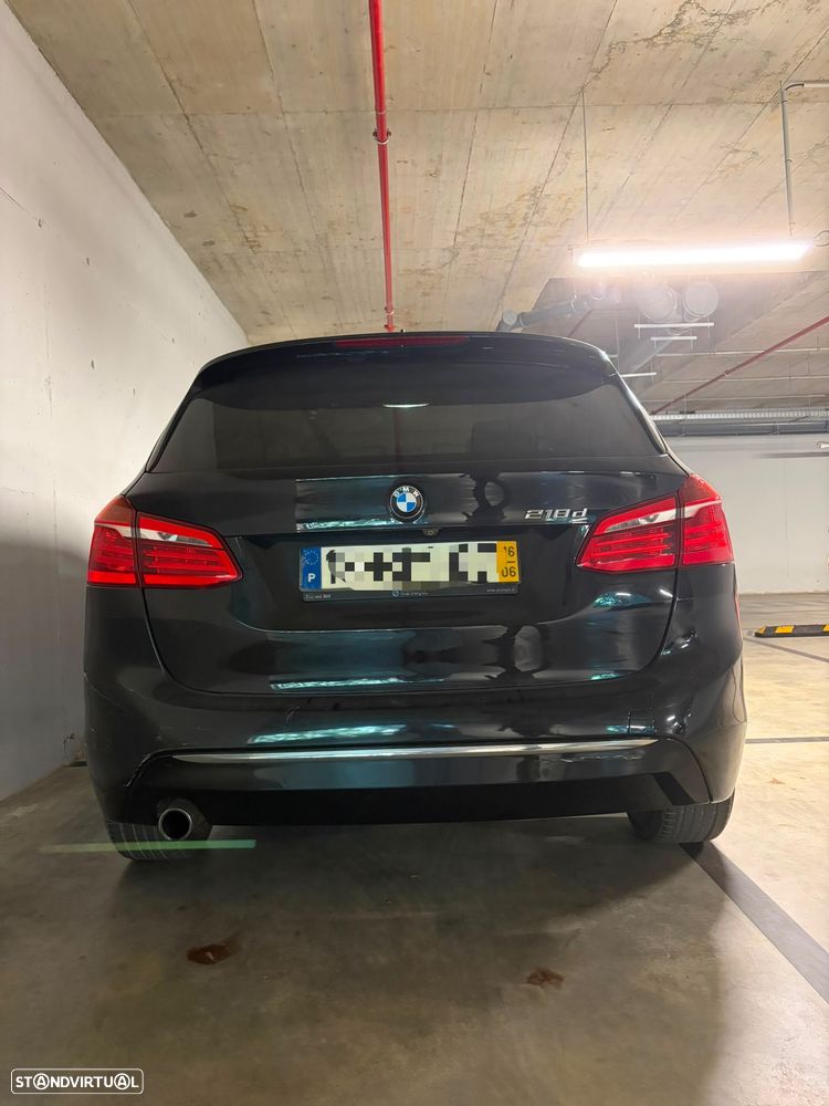 BMW 218 Active Tourer d Line Luxury Auto - 10