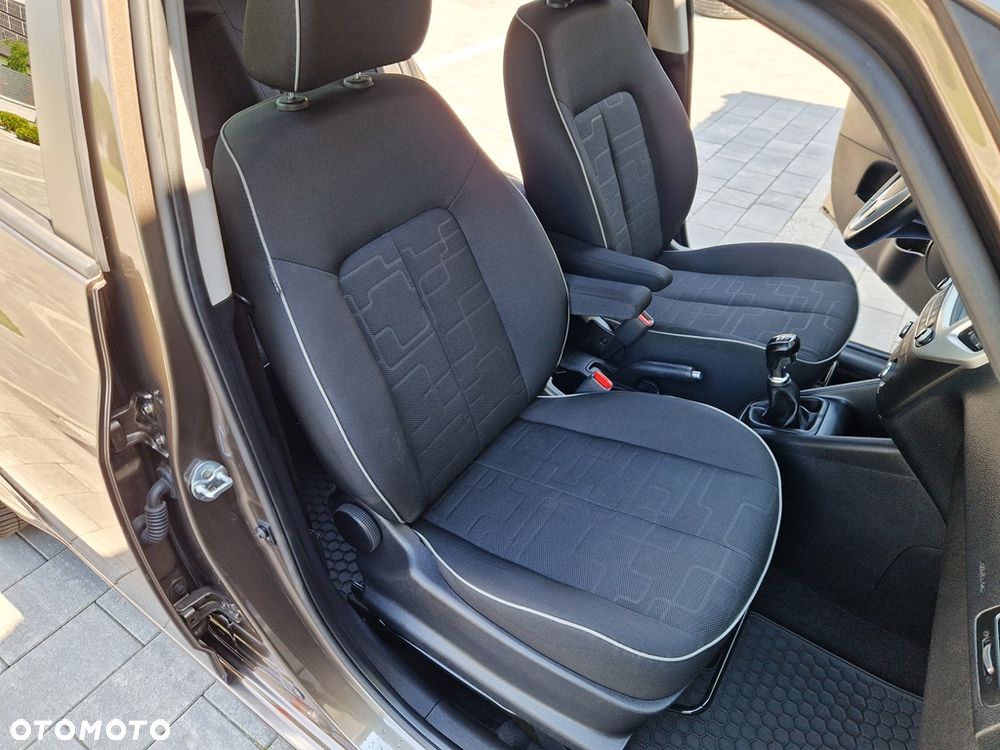 Kia Venga 1.6 CVVT Platinum Edition - 21