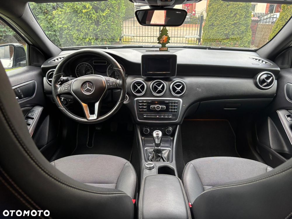 Mercedes-Benz Klasa A 180 (BlueEFFICIENCY) Style - 8