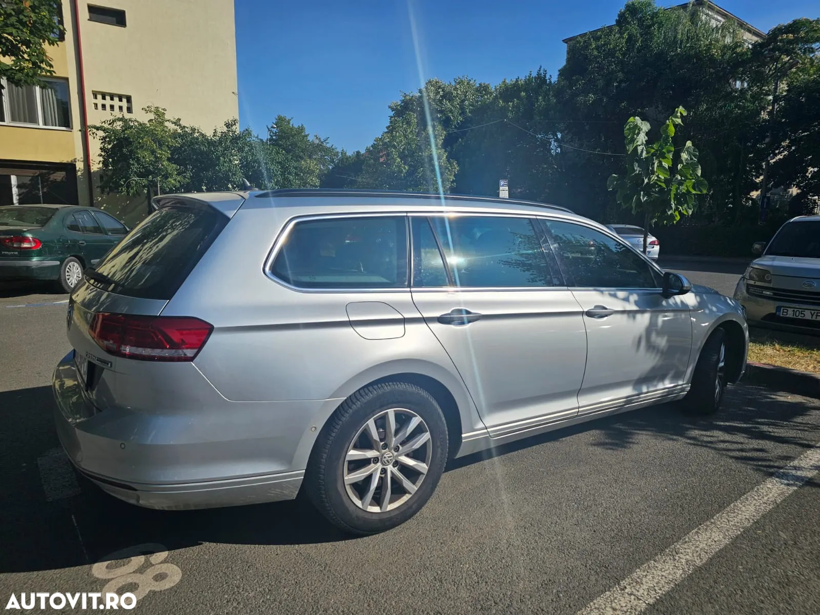 Volkswagen Passat Variant 2.0 TDI DSG (BlueMotion Technology) Comfortline - 4