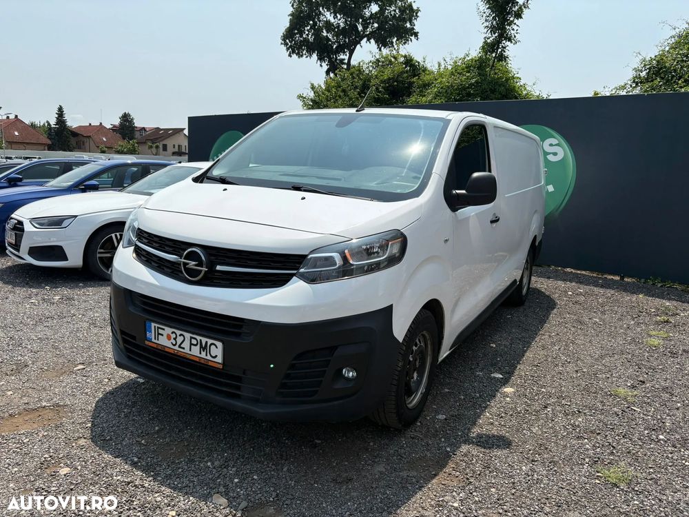 Opel Vivaro - 1