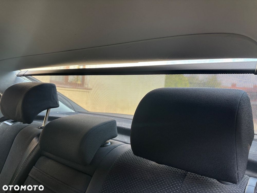 Volkswagen Passat 1.8 TSI Comfortline - 12