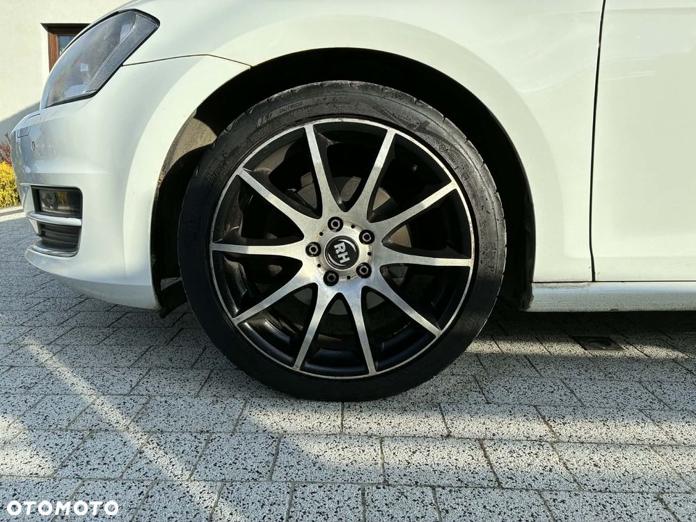 Volkswagen Golf 1.6 TDI BlueMotion Trendline - 11