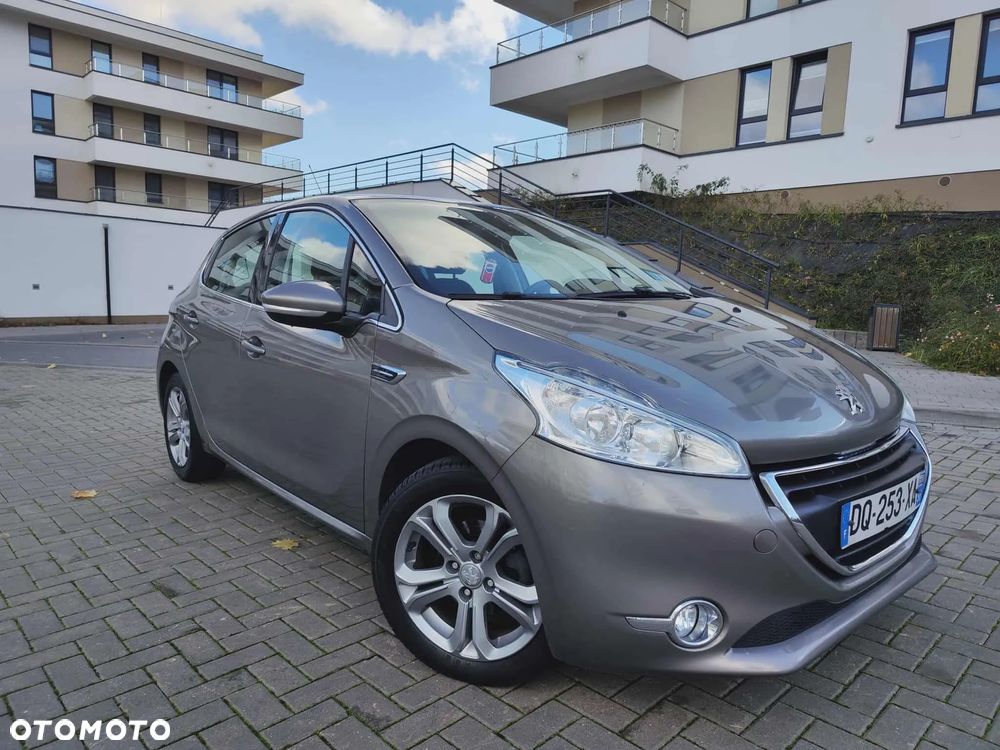 Peugeot 208 1.6 VTi Allure - 2