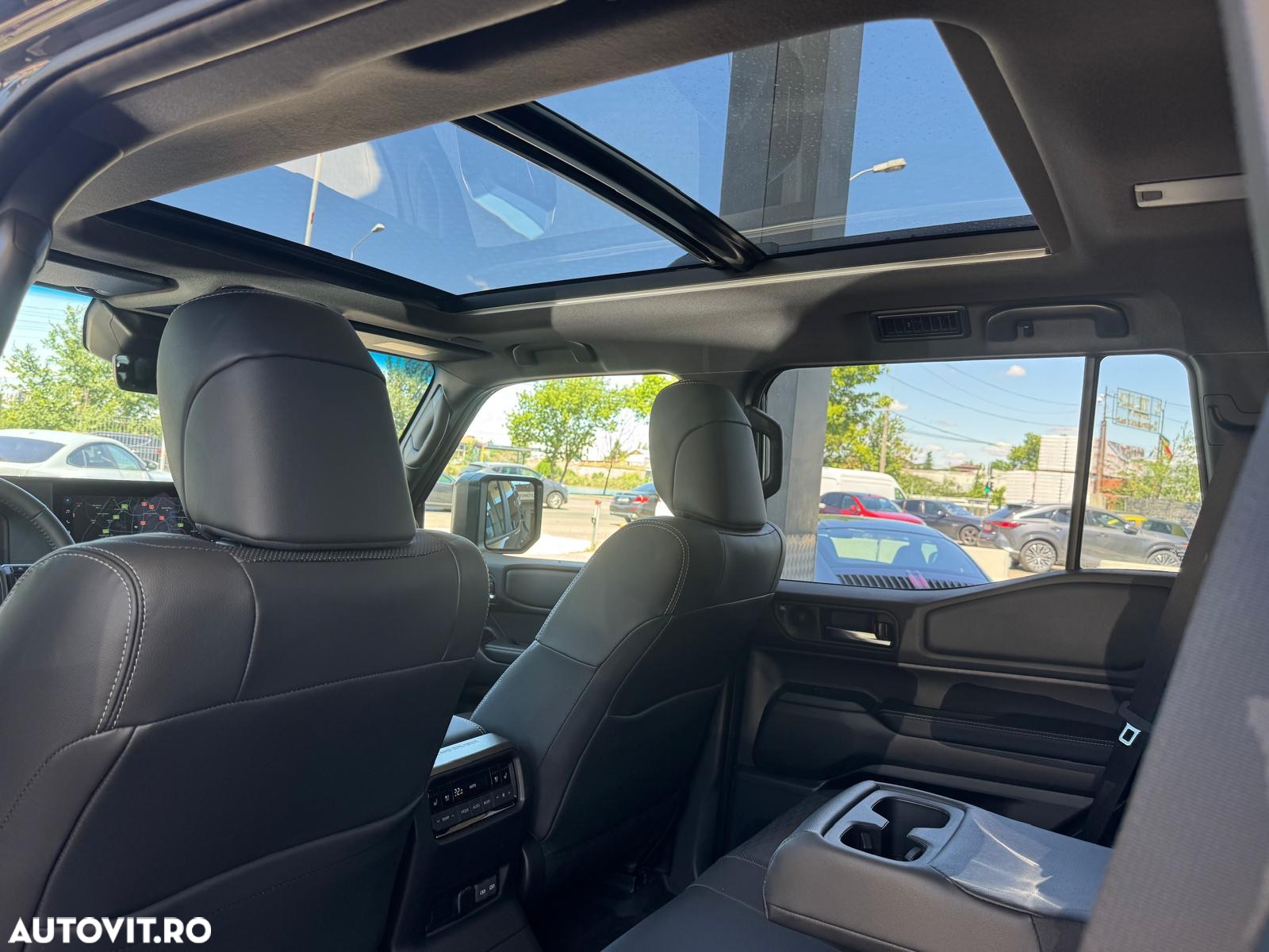 Toyota Land Cruiser 250 2.8l D-4D 204 CP A/T 7 locuri Luxury - 16