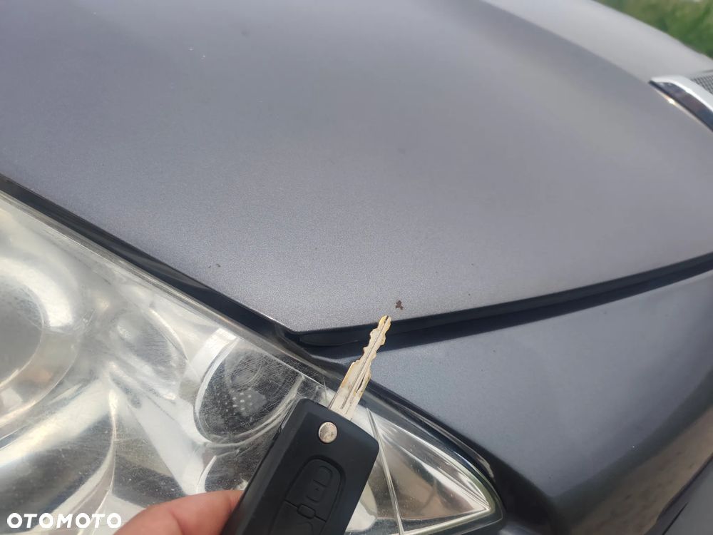 Peugeot 4007 2.2HDi Premium Euro5 - 17