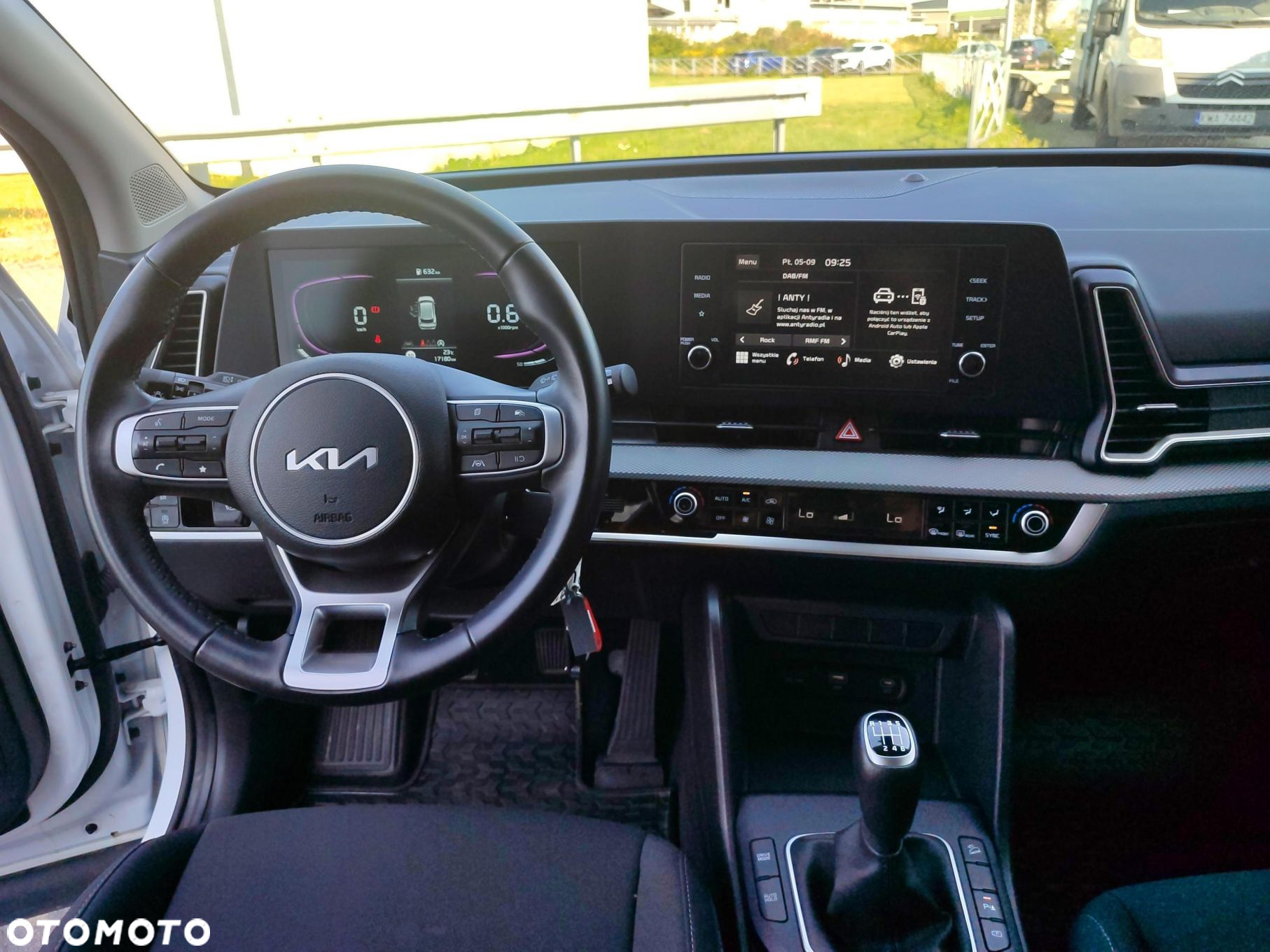 Kia Sportage - 13